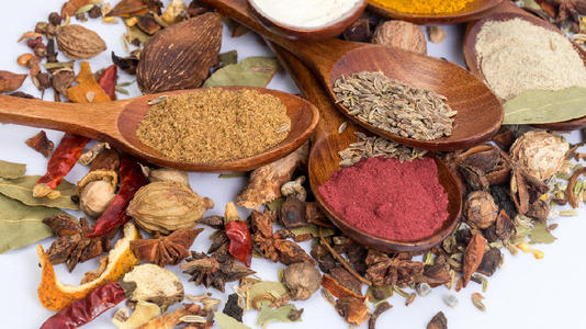 中藥建立可溯源系統(tǒng)，發(fā)揚(yáng)中藥文化